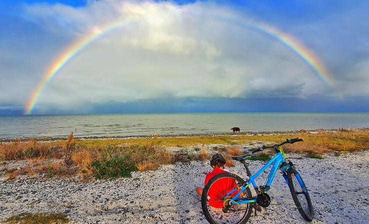 Kaiaua Rail Trail and rainbow