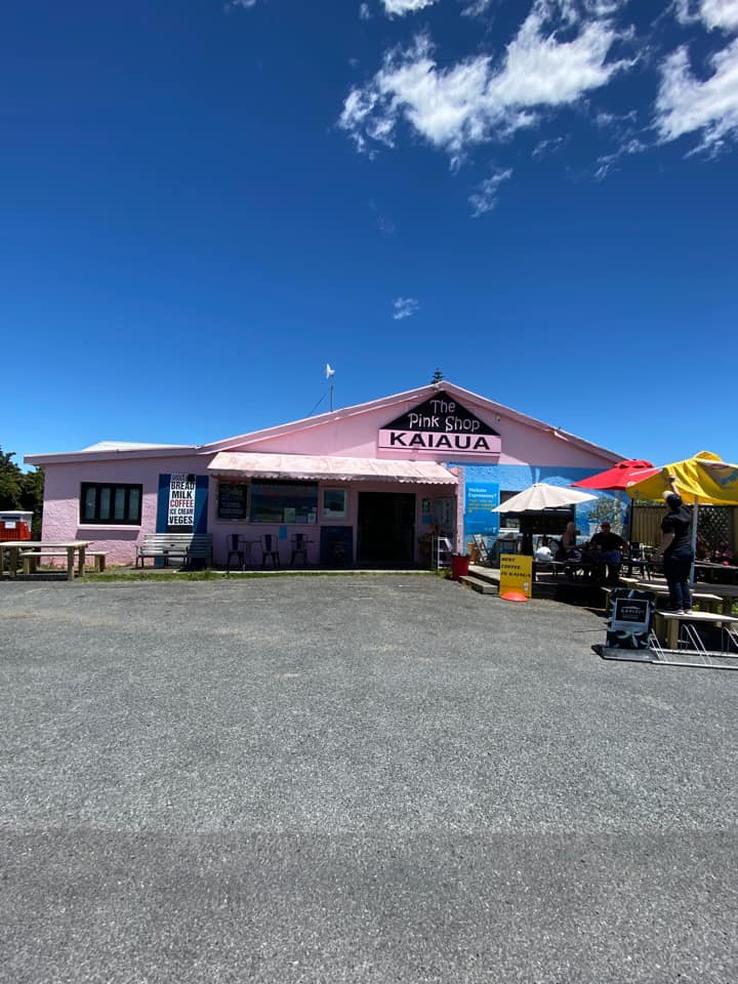 The Pink Shop, Kaiaua
