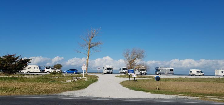 Kaiaua Campervans at Ray's Rest